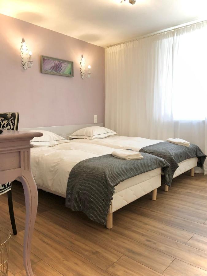 Hotel D'Artiste Pierrefontaine-les-Varans Екстериор снимка